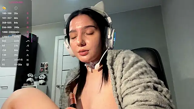 TomiRodenberg's cam snapshot