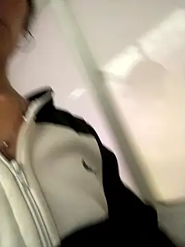 Michelle_ec's cam snapshot