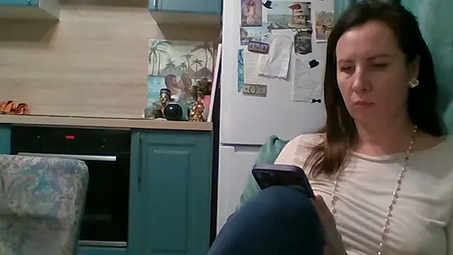 ALICAINWONDERLAND live sex cam