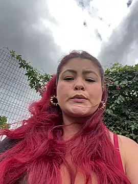 lia_moon77 live sex cam