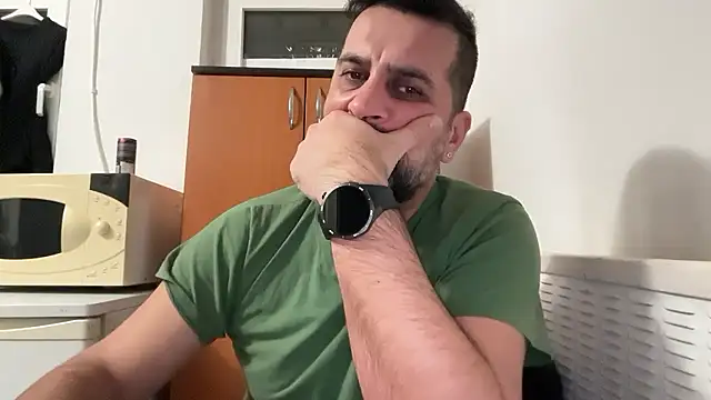 TARKAN1's cam snapshot