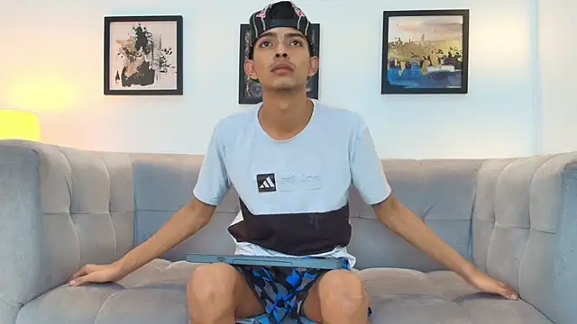 PRETTY_SEX1 live sex cam