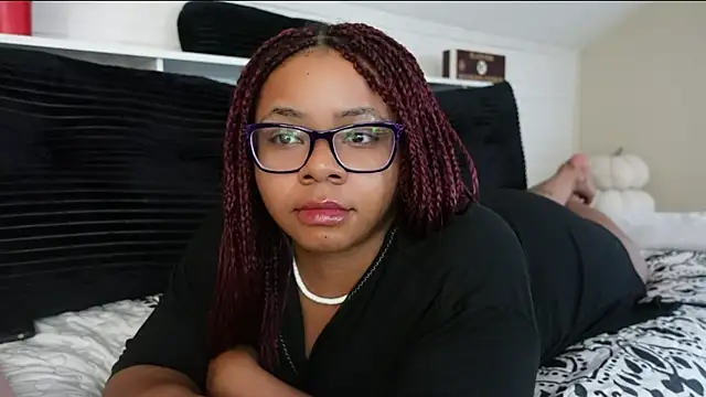 -khayaparker's cam snapshot