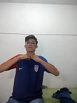 SantiagoRusso18 live sex cam