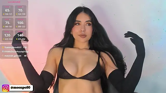 Luna__Ponce's cam snapshot