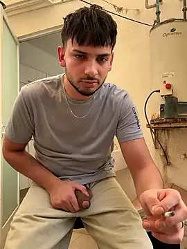 Gipsyboysteve live sex cam