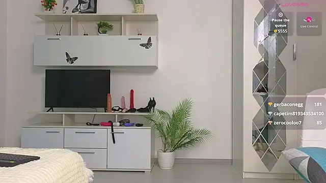 Molliblum live sex cam