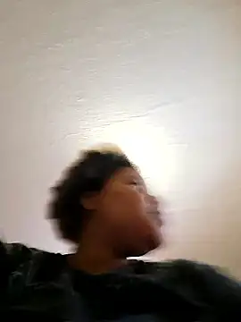 chocolate_bella's cam snapshot