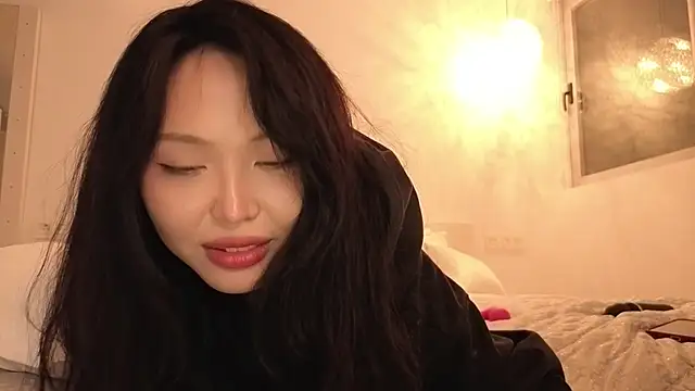 TammiLou live sex cam