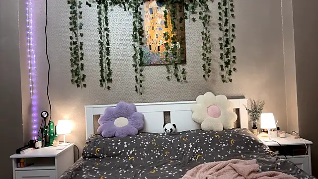 LlsabethHaze's cam snapshot