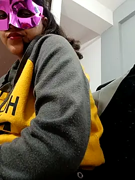 Shivani_hotty's cam snapshot