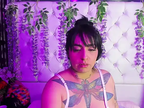 DashaMiller_'s cam snapshot