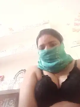 Riyanshi67A's cam snapshot