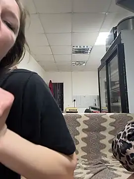 _Mila_Love's cam snapshot