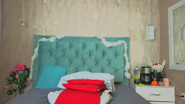 Alexa_roussee's cam snapshot