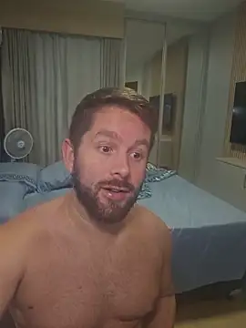 RipMyUnderwear's cam snapshot