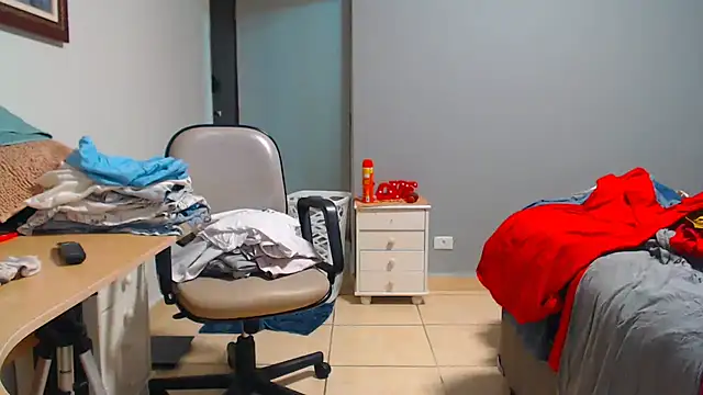 BumbumGigante live sex cam