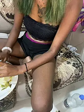 Bold_beautyxx's cam snapshot