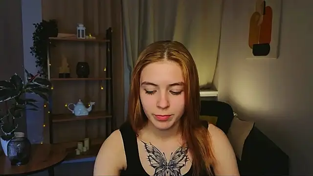 Bella_xBaby's cam snapshot