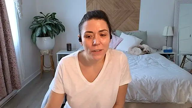 Ellie-Elizabeth's cam snapshot