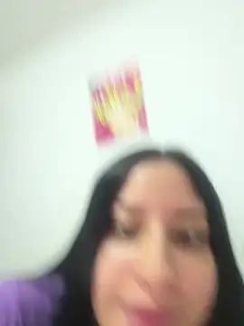 lucy_grey25's cam snapshot