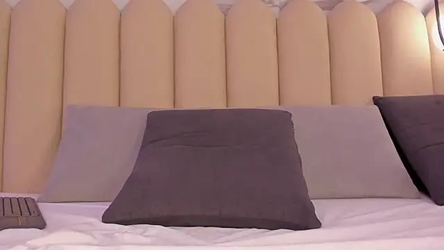 Vittoria__rossi's cam snapshot