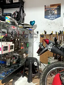 Paul22cm- live sex cam