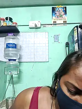 Tamil_Hot_Priya's cam snapshot