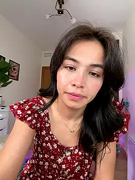Adriennesexxx live sex cam