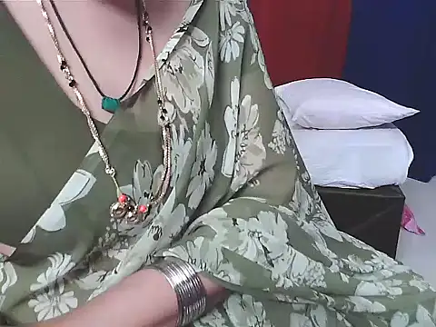 sunitha-3 live sex cam