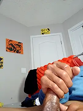 BigPrettyDick777 live sex cam