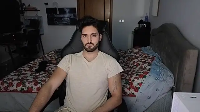 Al3xox02 live sex cam