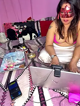 butterflyslay live sex cam