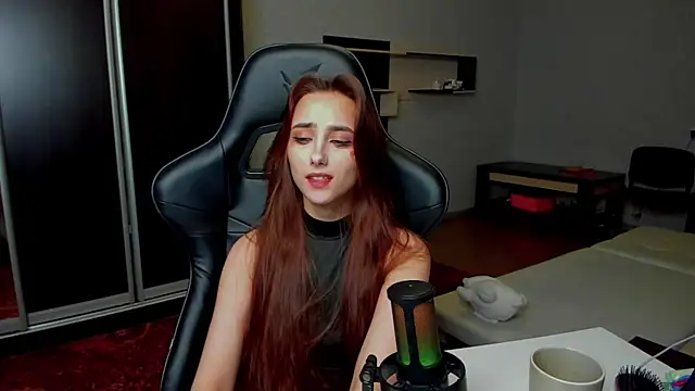 SilverDream live sex cam