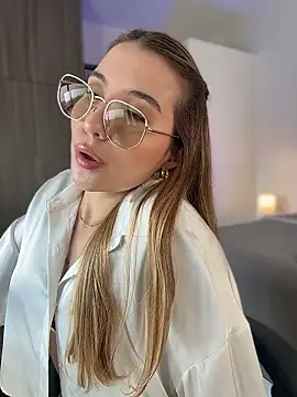 SophieRaily_ live sex cam