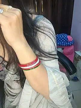 santurmom live sex cam