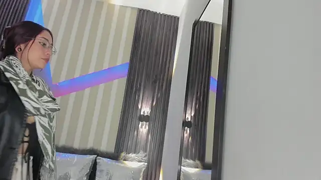 emily_layton live sex cam