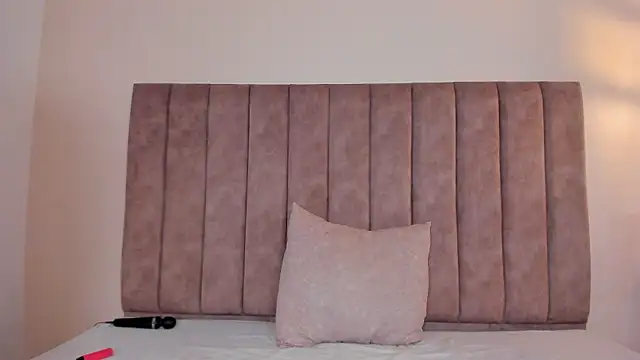 amber_colliiins live sex cam