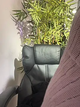 michell_boobs_ live sex cam