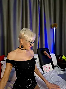 Milforja live sex cam