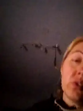 Mllesha74000 live sex cam