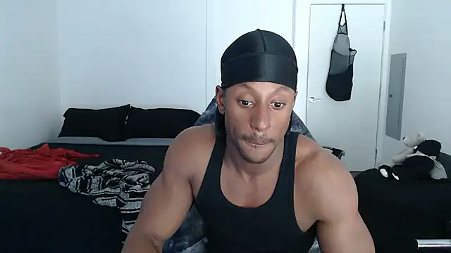 novemberguyy live sex cam