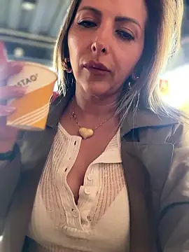 _Abril-Office1 live sex cam