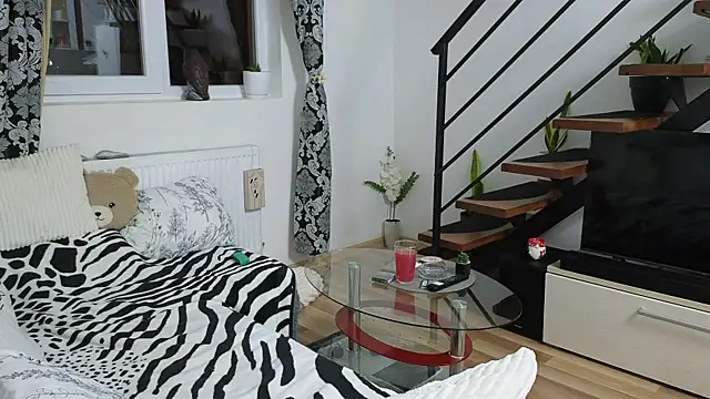 RyanStorm_'s cam snapshot