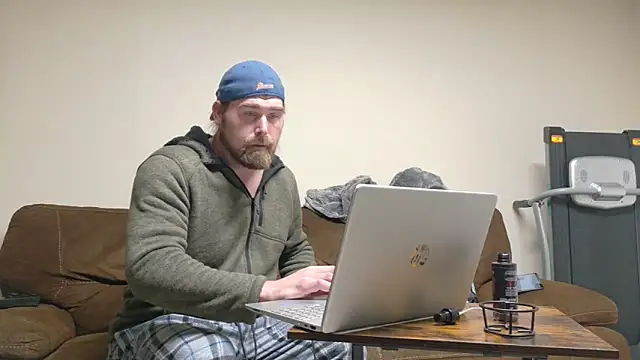 FreakThorOnlyyFans's cam snapshot