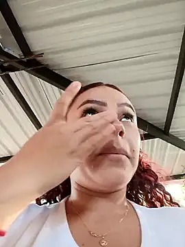 Mommy-Hot live sex cam