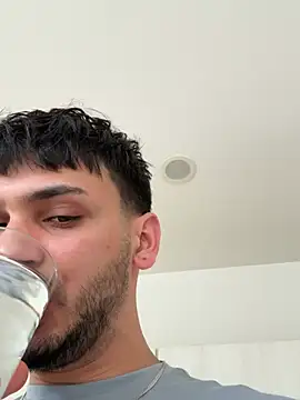 Gipsyboysteve's cam snapshot