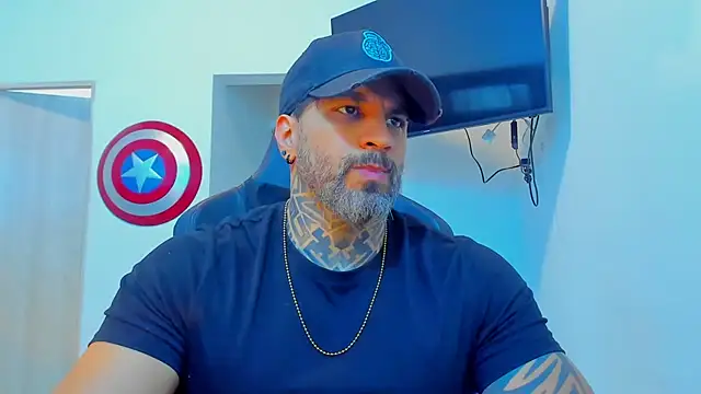 JoshRigby live sex cam