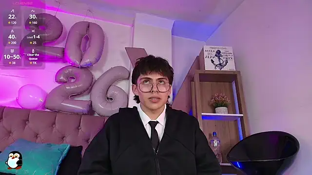 PepperTwink live sex cam