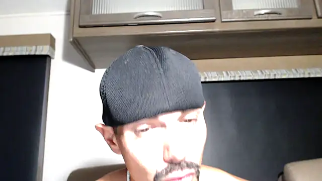 ThickD2C live sex cam